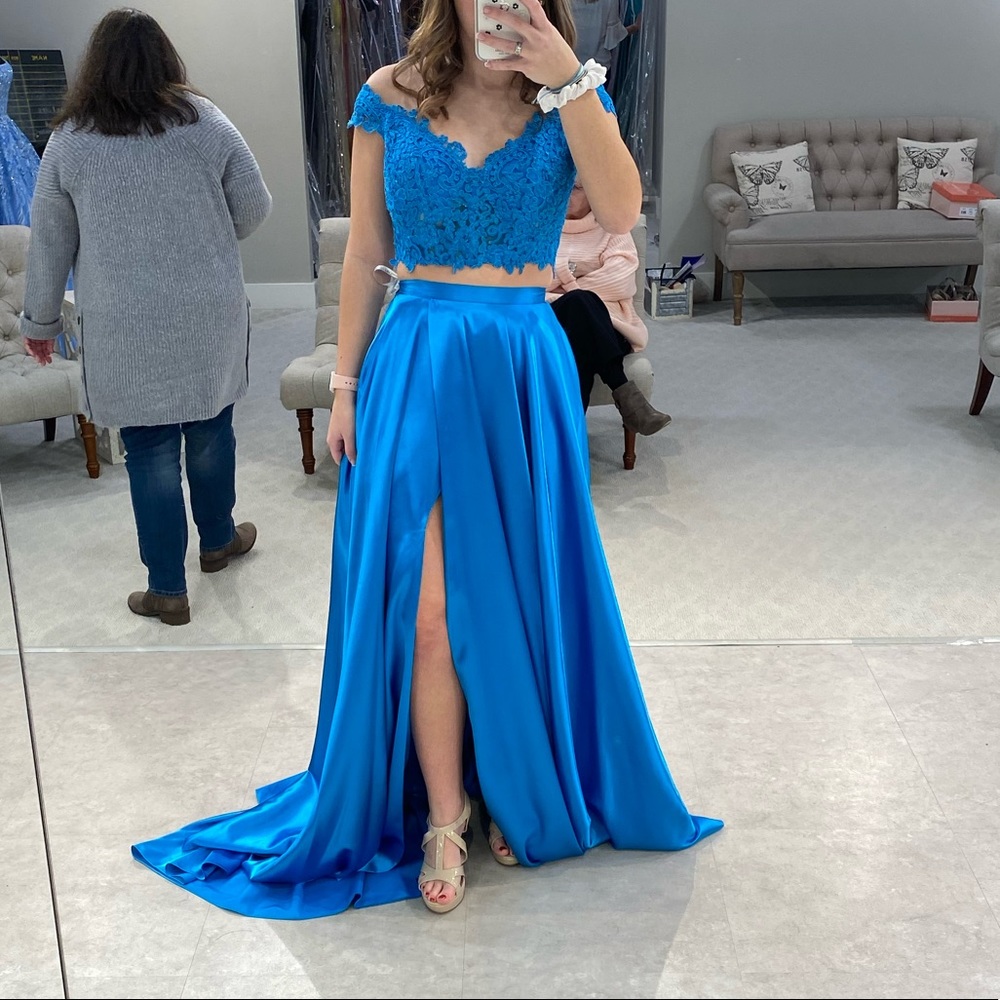 BRAND NEW sherri hill prom dress!